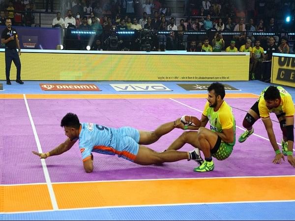 PKL 8: Patna Pirates thrash Gujarat Giants by 20 points 