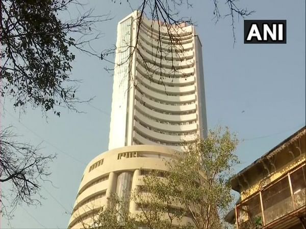 Indian stock indices gain for third consecutive session