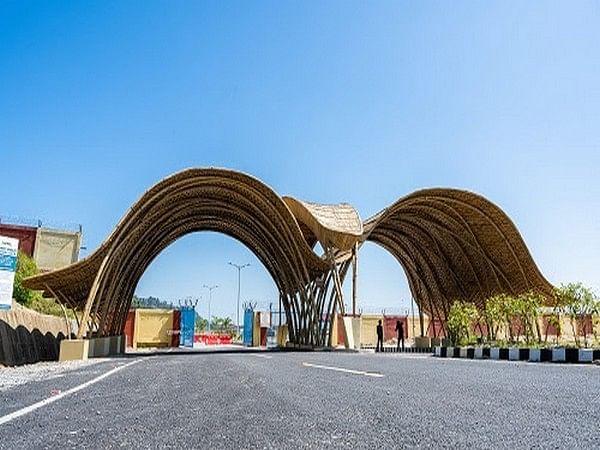 STUDIOARO designs the Great Hornbill Gate at Donyi Polo Airport