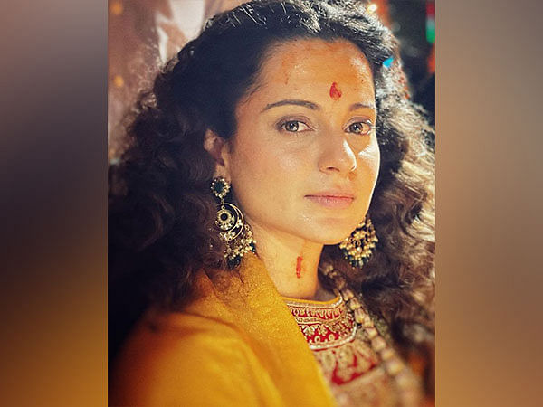 Kangana Ranaut Shares Glimpse Of Her Newly Renovated Temple In Her ...