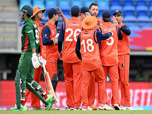 T20 WC: Tight bowling by Netherlands restrict Bangladesh to 144/8; Meekeren bags two wickets 