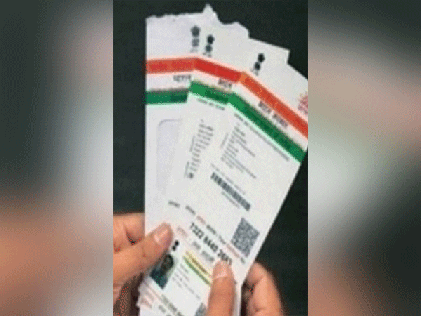 Aadhaar Linked 25 25 Crore Transactions Carried Out In Sept Govt