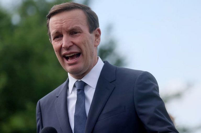 Democratic U.S. senator wants probe into Saudi firm’s stake in Twitter