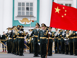 File photo of Chinese military band on Palace Square | Wikimedia Commons