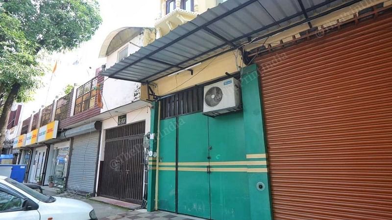 The locked house of Vinod Arya whose son Pulkit is an accused in the Ankita Bhnadari murder case | Praveen Jain | ThePrint 