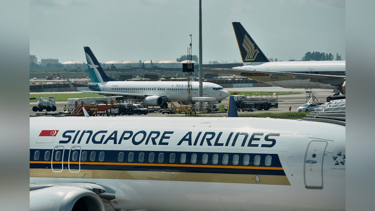 Singapore Airlines in talks with Tata Group to merge Vistara & Air India