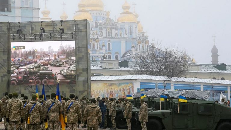 US to send mobile rocket launchers to Ukraine in $625 million aid package, say officials