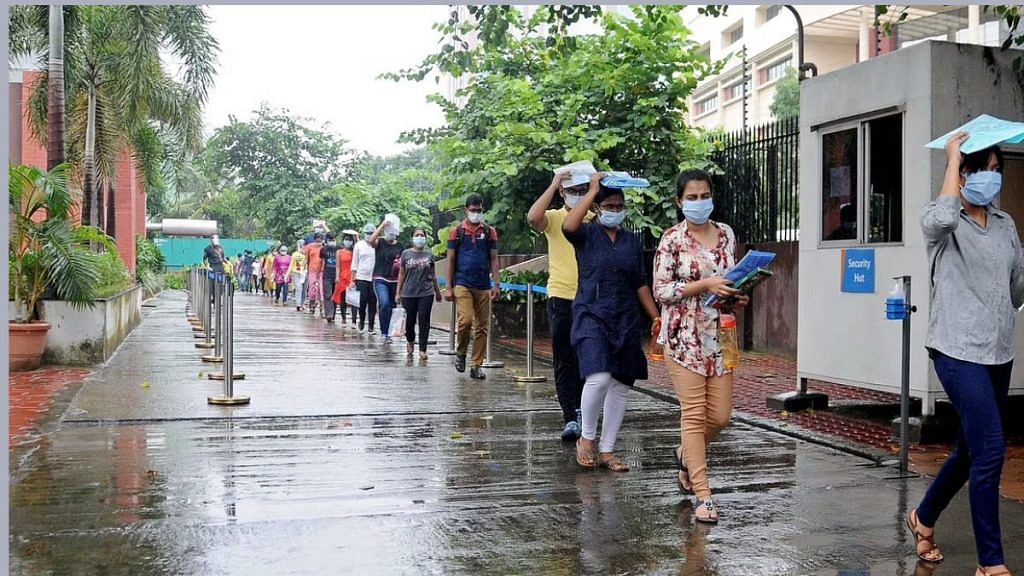 Representational image | A file photo of students outside a Joint Entrance Examination (JEE) Mains 2020, centre, in Kolkata | ANI