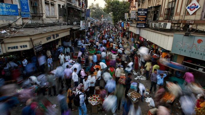 File photo of a market next to railway station in central Mumbai 16 January, 2015 | Reuters