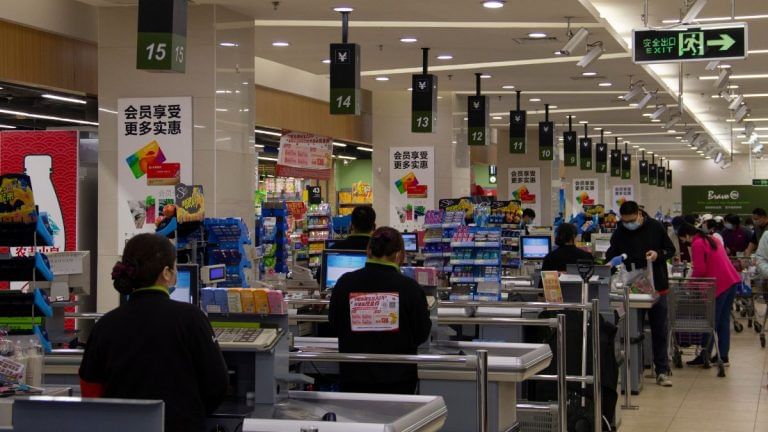 How cash counters can worsen shoppers’ anxiety by asking for on-spot donations