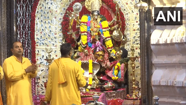 Navratri 2022: Maha Shasthi today, devotees worship Goddess Katyayani