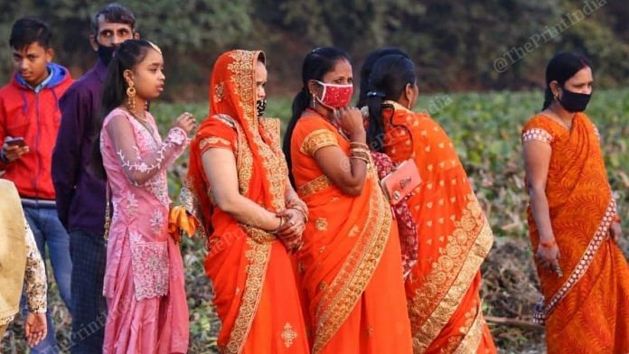 Representational image| Women at Chhath Puja| Photo: Praveen Jain | ThePrint