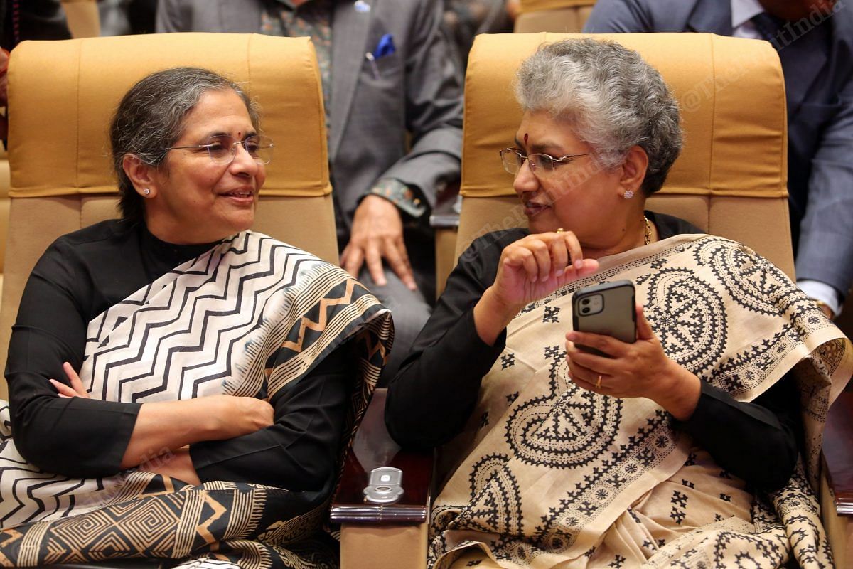 From left to right: Supreme court judge Bela Trivedi and B. V. Nagarathna