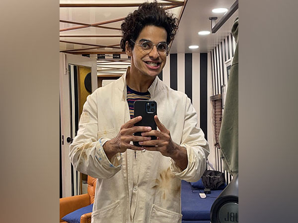 Bollywood celebrities extend warm birthday wishes to Ishaan Khatter