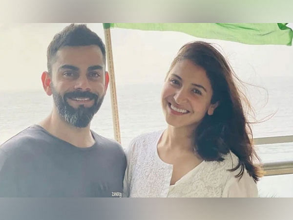 Anushka drops goofy birthday wish for Virat Kohli, shares hilarious pics