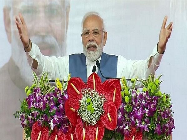 Gujarat polls: PM Modi to address rally in Valsad, attend mass marriage of 552 girls
