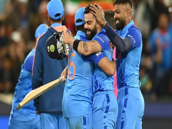 T20 WC: India join NZ, England in semi-finals