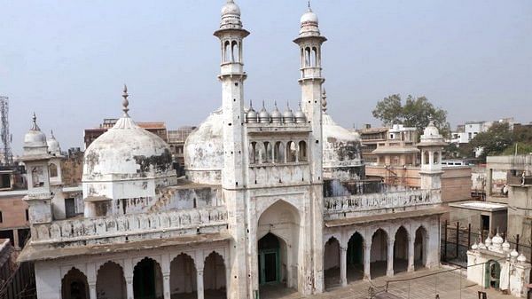Varanasi court adjourns hearing of plea seeking worship of 'Shivling' in Gyanvapi mosque premises to Nov 14