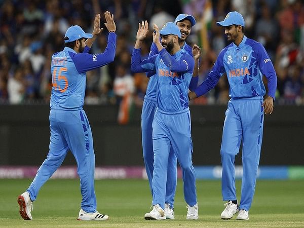 India will play New Zealand in T20 World Cup final, lift the trophy: AB ...