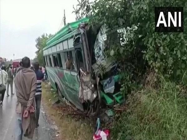 accident de bus volvo indien