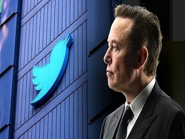 Elon Musk takes dig at Twitter critics, tweets 