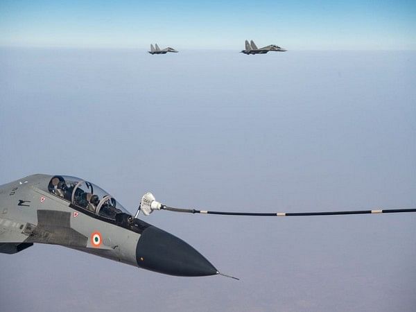 IAF aircrew practises aerial refuelling during Garuda VII Exercise with FASF 