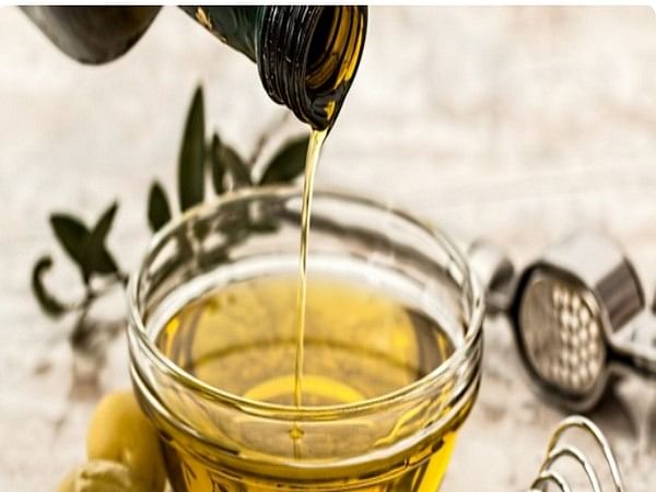 Edible oils register a sharp decline in prices: Food Ministry