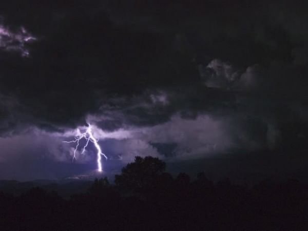 Climate change strikes, lightning patterns change with global warming