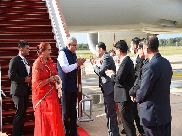 V-P Jagdeep Dhankhar and his wife arrive in Siem Reap for a brief stopover