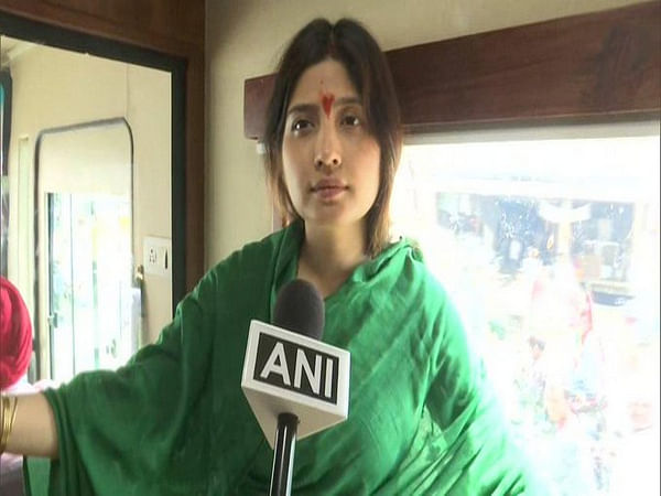 SP candidate Dimple Yadav to file nomination for Mainpuri bypolls tomorrow