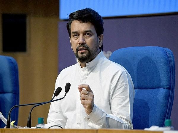 Anurag Thakur condoles Mahesh Babu over his father demise