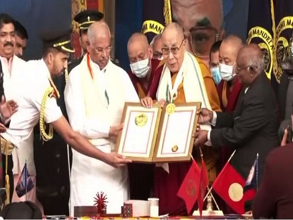 Gandhi Mandela Foundation honours Dalai Lama with peace prize 