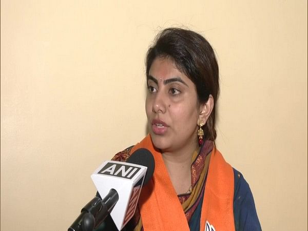 Gujarat polls: No 'Nanad-Bhabhi' tussle in Jamnagar we both just believe in different ideologies, says Rivaba Jadeja