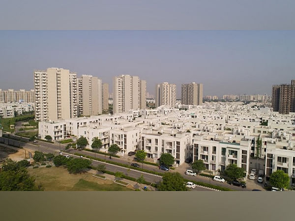As the property market continues to slump in China, are property investors turning to India? 