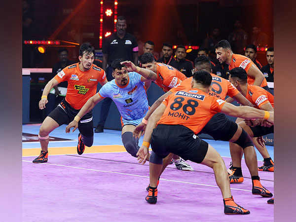 Pro Kabaddi League: Guman Singh and Jai Bhagwan shine as U Mumba