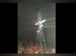 US: Plane crashes into power lines in Montgomery County, cuts off electricity