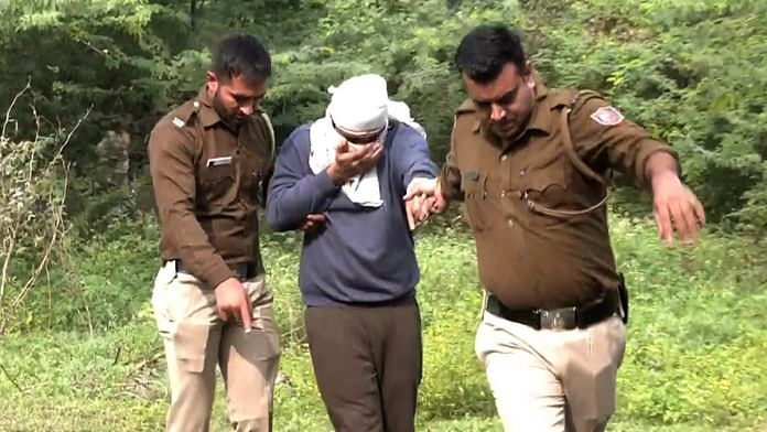 Delhi Police brings Aftab Poonawalla to jungle area in New Delhi to recover remains of Shraddha Walkar Tuesday | ANI