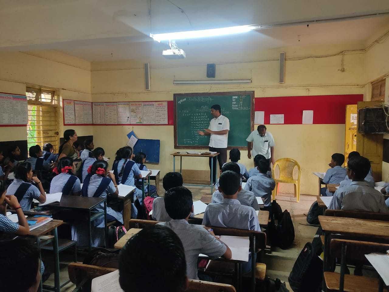 Sarpanch Vijay Mohite explaining the importance of studying everyday with a dedication | Photo: Vijay Mohite, Vadgaon sarpanch