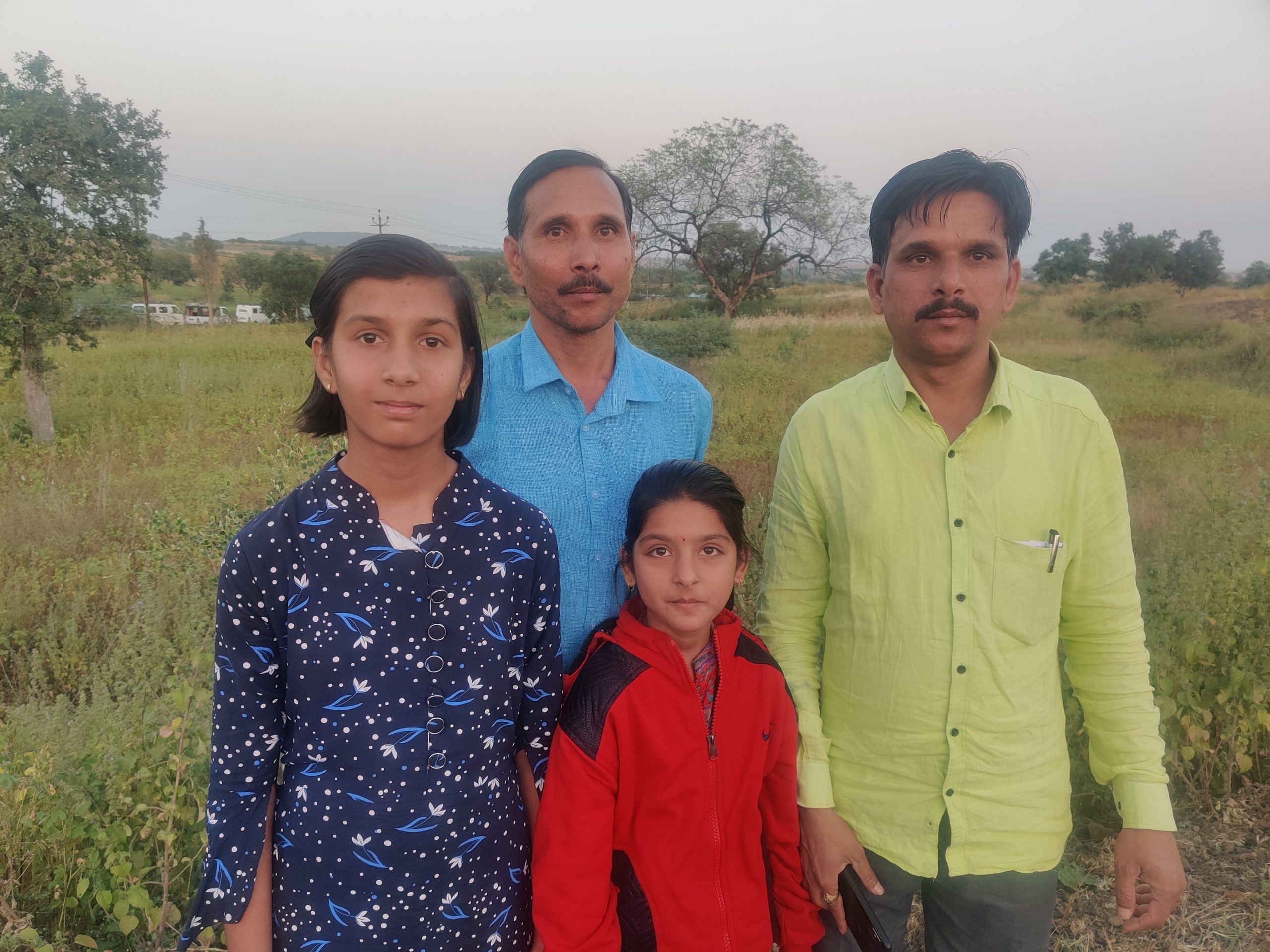 Sharanya Vanshette and Arohi Vanshette with their fathers | Purva Chitnis