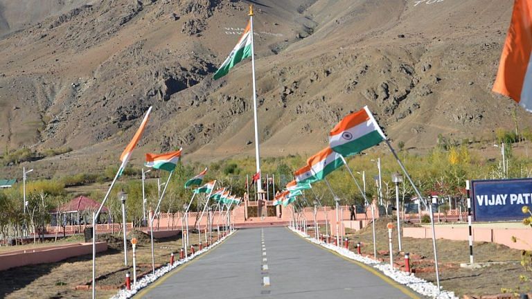 Kargil Memorial, Murgh Qorma & deadly black ice—My trip to the wonderland on Hyundai Tucson