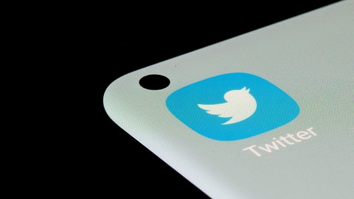 Twitter app is seen on a smartphone | Illustration by Dado Ruvic/Reuters Twitter app is seen on a smartphone | Illustration by Dado Ruvic/Reuters
