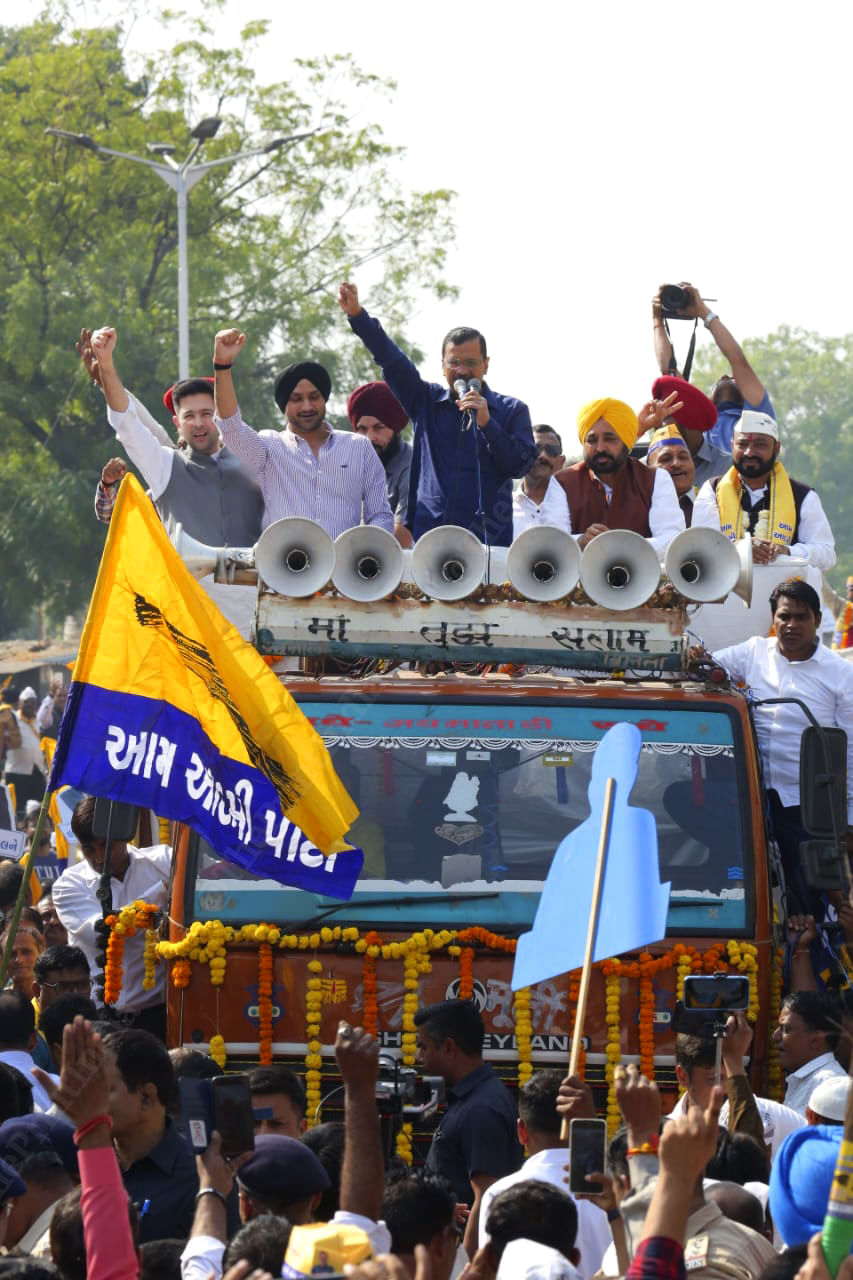 AAP leaders, candidates and supporters in jubilant mood | Photo: Praveen Jain | ThePrint