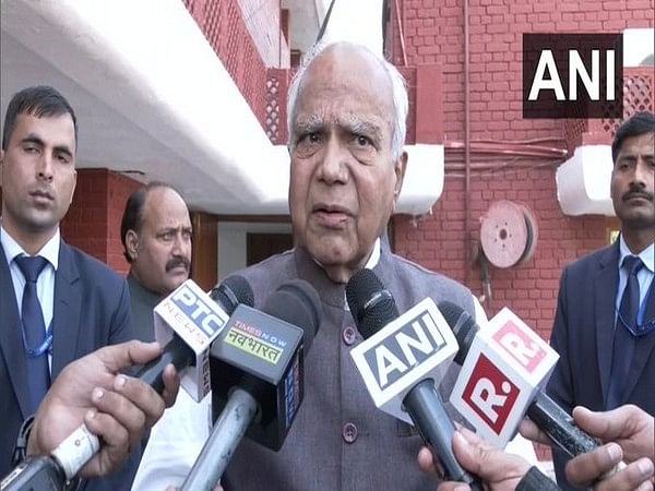 Punjab Governor Banwari Lal Purohit raises concerns about weapons smuggling from Pakistan 