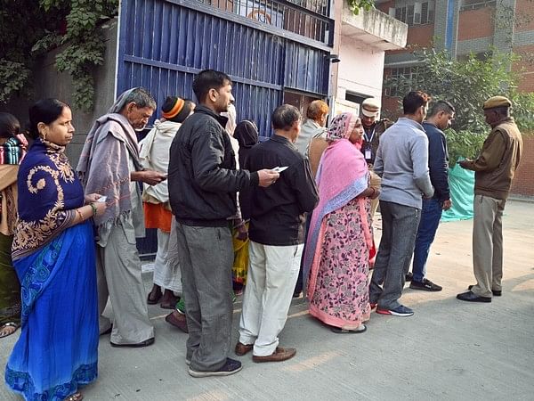 UP: Mainpuri sees 31.64 per cent voting till 1 pm