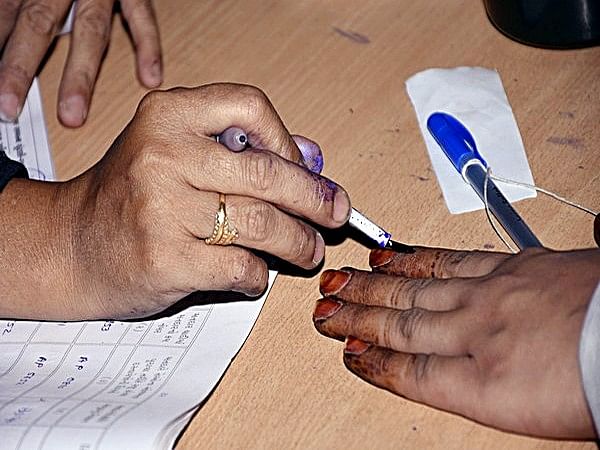 Election Commission to weed out duplicate entries in electoral roll 