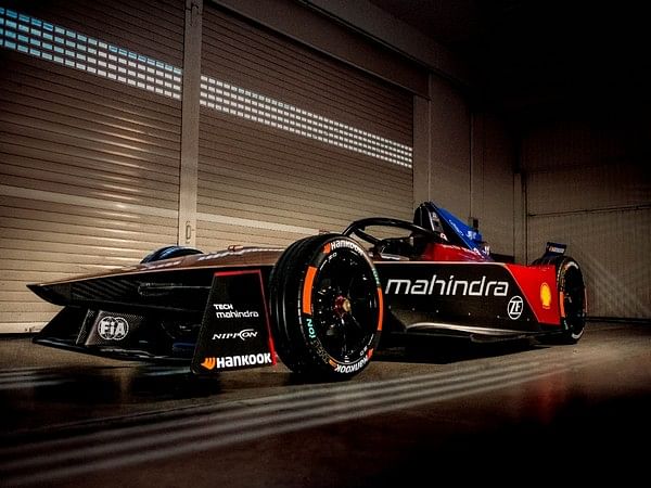 Mahindra Racing Formula E team launch brand new livery at Valencia