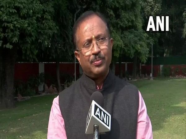 'India has capacity to deal with all threats': MoS Muraleedharan on Pak leader's nuclear threat