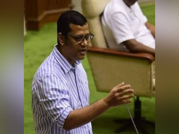 Goa: Leader of opposition Yuri Alemao writes to speaker Ramesh Tawadkar demanding urgent meeting of business advisory committee