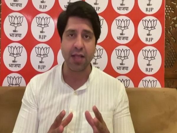 Shehzad Poonawaal lashes out at AAP over 97-cr recovery order
