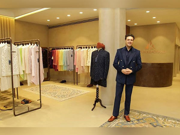 Arjun Kilachand opens a 2000 Sq. ft. Flagship Store at an Iconic Art Deco Firuzara Building Address in South Mumbai